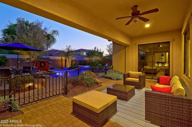 3163 E LOS ALTOS Court, Gilbert, AZ 85297
