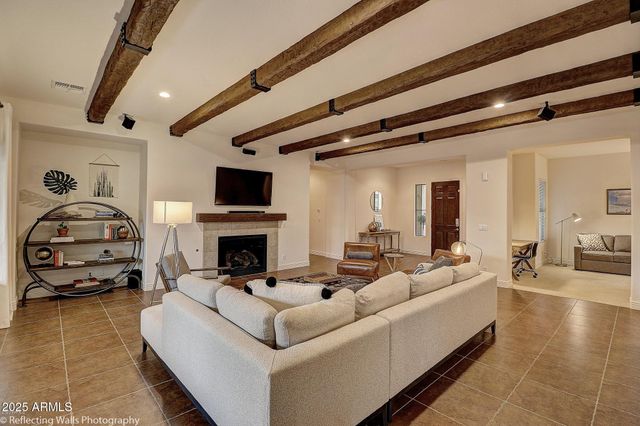 3163 E LOS ALTOS Court, Gilbert, AZ 85297