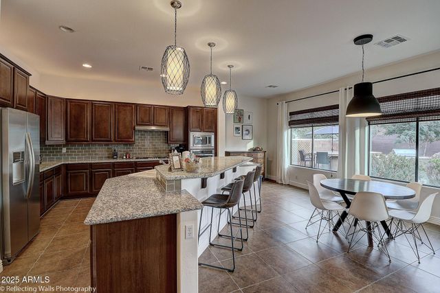 3163 E LOS ALTOS Court, Gilbert, AZ 85297