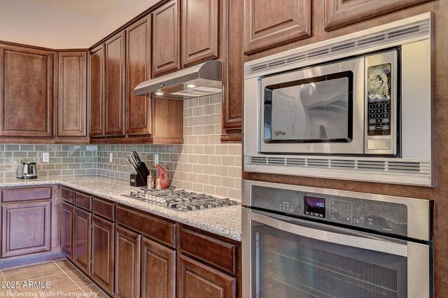 3163 E LOS ALTOS Court, Gilbert, AZ 85297