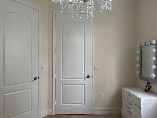 552 NW 39th Circle N, Boca Raton, FL 33431