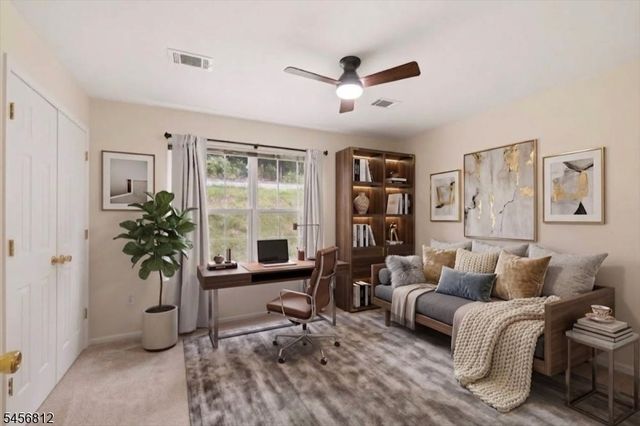 1233 King Ct, Green Brook Twp., NJ 08812