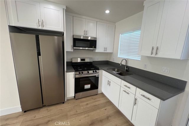 6705 Denny Ave, North Hollywood, CA 91606