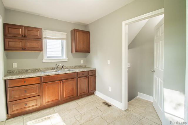 15771 Mark Twain Street, Detroit, MI 48227