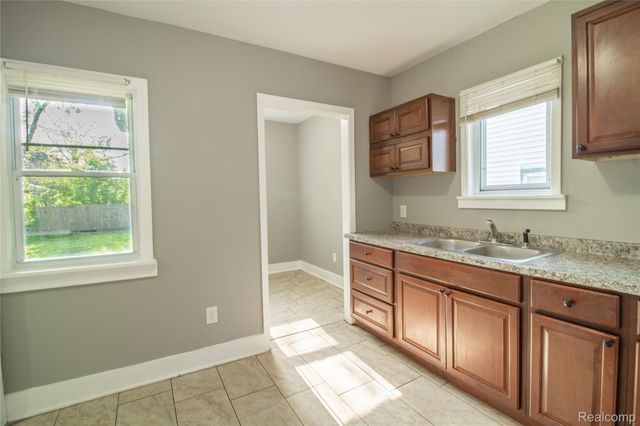 15771 Mark Twain Street, Detroit, MI 48227