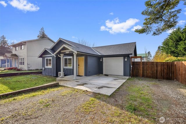 1272 Admirals Drive, Coupeville, WA 98239