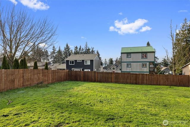 1272 Admirals Drive, Coupeville, WA 98239