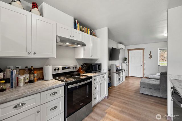 1272 Admirals Drive, Coupeville, WA 98239