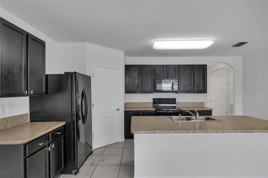 Image 6 of property listing at 1828 PARTIN TERRACE ROAD, Kissimmee, FL 34744