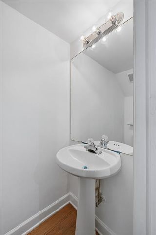 2232 Dunseath Avenue 105, Atlanta, GA 30318