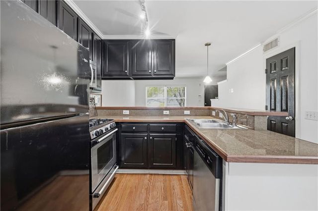 2232 Dunseath Avenue 105, Atlanta, GA 30318