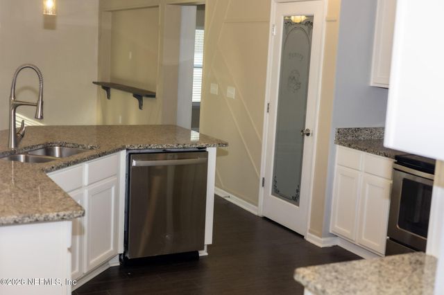 12766 CHANDLERS CROSSING Lane, Jacksonville, FL 32226