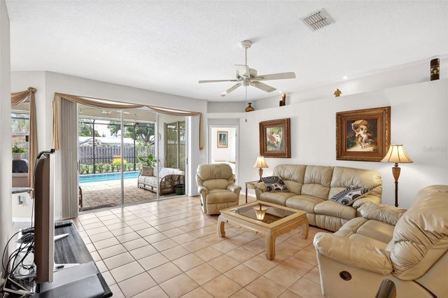 5425 MATTHEW COURT, Sarasota, FL 34231
