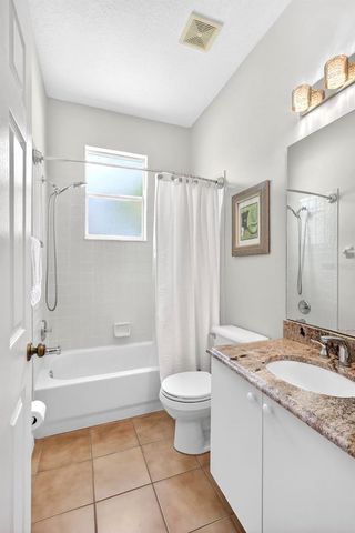 5425 MATTHEW COURT, Sarasota, FL 34231