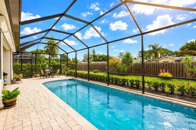5425 MATTHEW COURT, Sarasota, FL 34231
