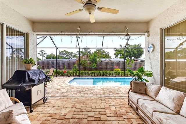 5425 MATTHEW COURT, Sarasota, FL 34231