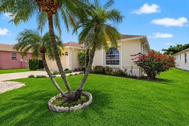 5425 MATTHEW COURT, Sarasota, FL 34231