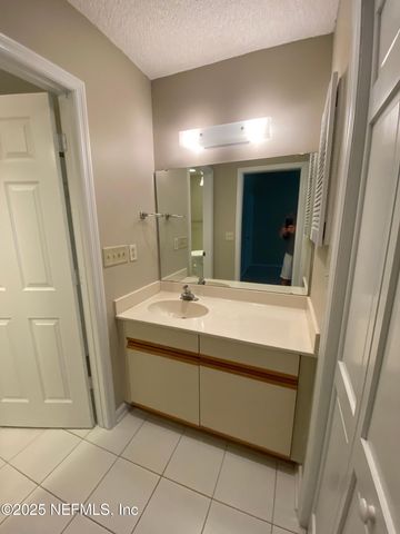 4129 QUIET CREEK Loop, Middleburg, FL 32068