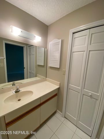 4129 QUIET CREEK Loop, Middleburg, FL 32068