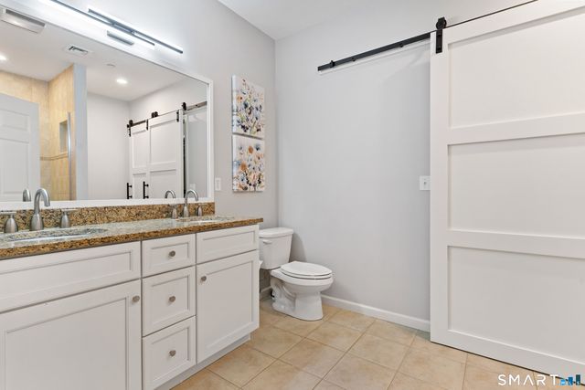 60 Maple Street 39, Branford, CT 06405