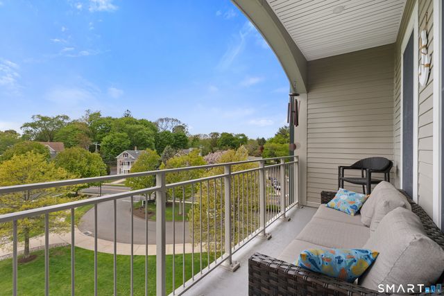 60 Maple Street 39, Branford, CT 06405