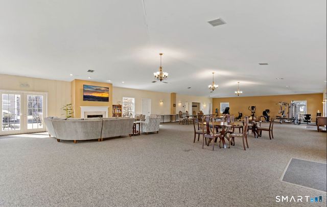 60 Maple Street 39, Branford, CT 06405