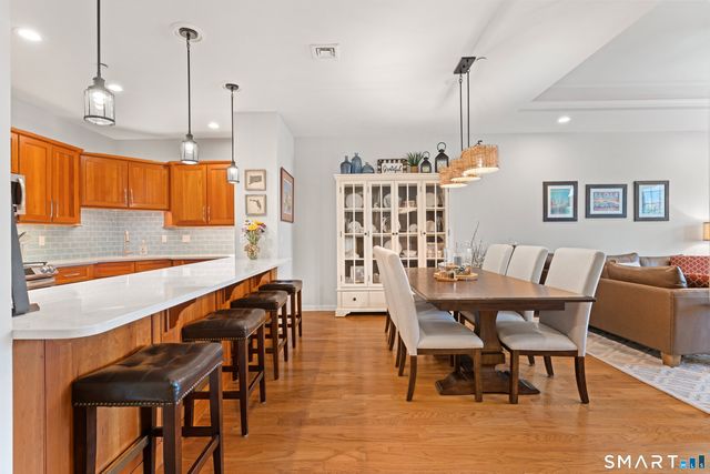 60 Maple Street 39, Branford, CT 06405