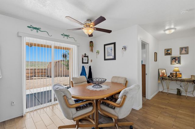 30 Sheba Place, Los Lunas, NM 87031