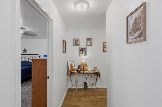 30 Sheba Place, Los Lunas, NM 87031