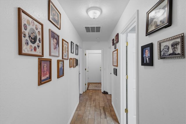 30 Sheba Place, Los Lunas, NM 87031