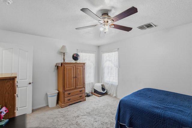 30 Sheba Place, Los Lunas, NM 87031