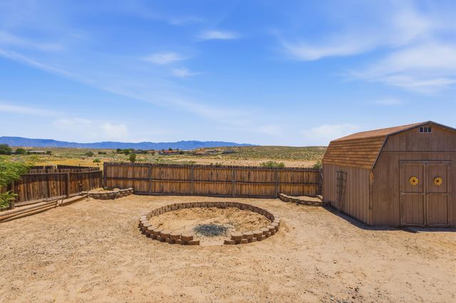 30 Sheba Place, Los Lunas, NM 87031