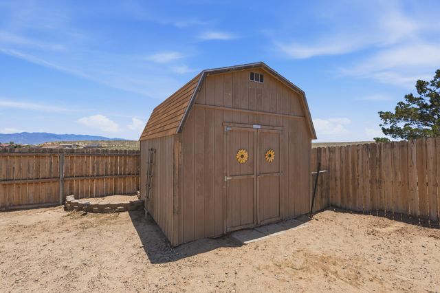 30 Sheba Place, Los Lunas, NM 87031
