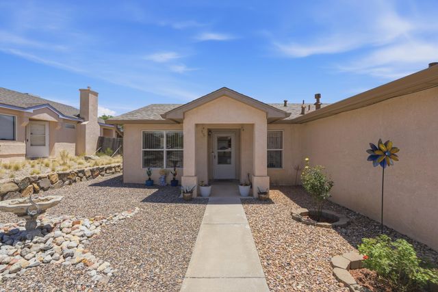 30 Sheba Place, Los Lunas, NM 87031