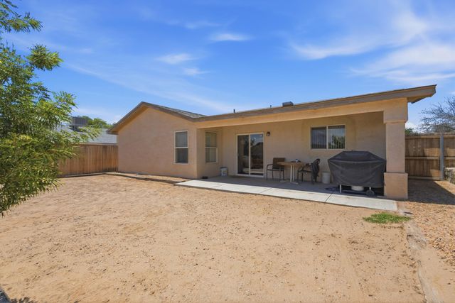 30 Sheba Place, Los Lunas, NM 87031