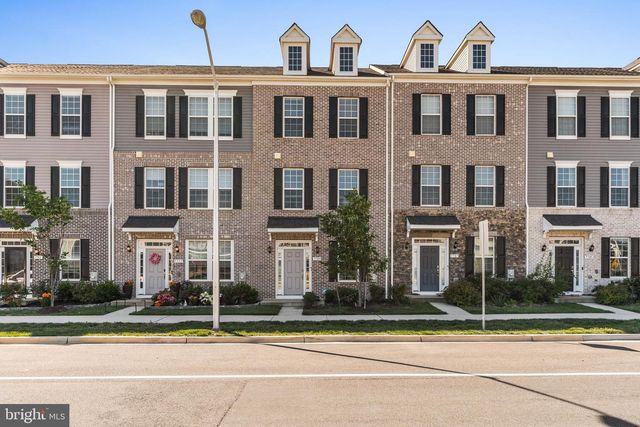 7709 PRESIDENTIAL PKWY, Upper Marlboro, MD 20774
