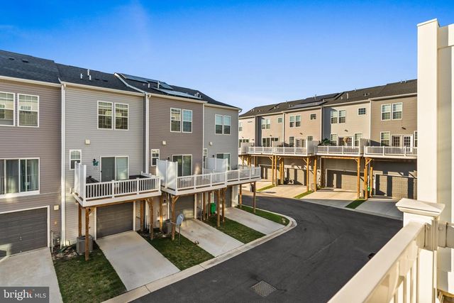 7709 PRESIDENTIAL PKWY, Upper Marlboro, MD 20774