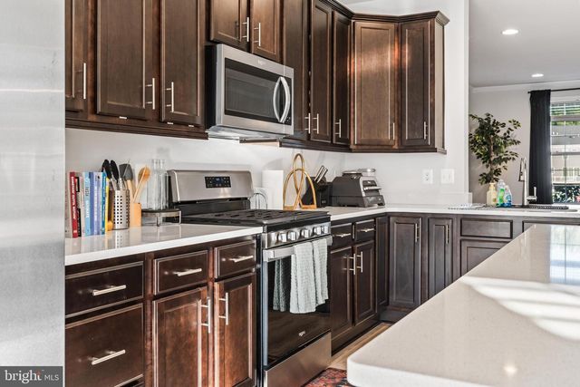 7709 PRESIDENTIAL PKWY, Upper Marlboro, MD 20774