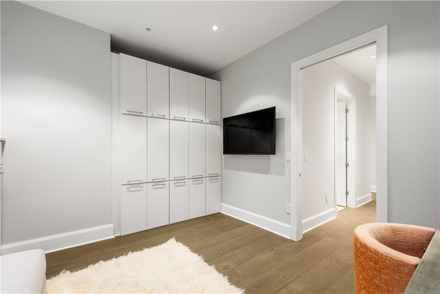 301 5th Avenue 720, Downtown Pgh, PA 15222