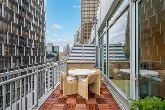 301 5th Avenue 720, Downtown Pgh, PA 15222