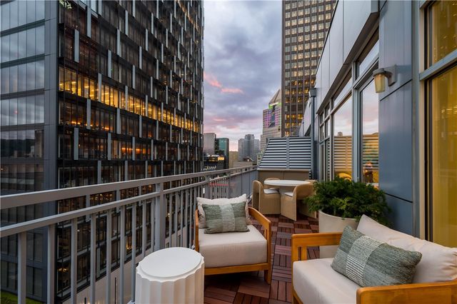 301 5th Avenue 720, Downtown Pgh, PA 15222