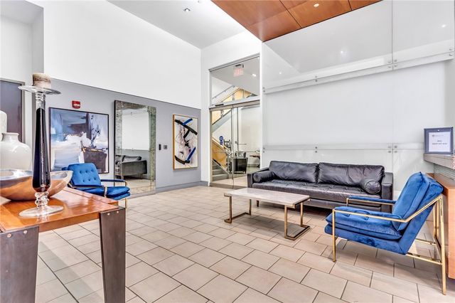 301 5th Avenue 720, Downtown Pgh, PA 15222