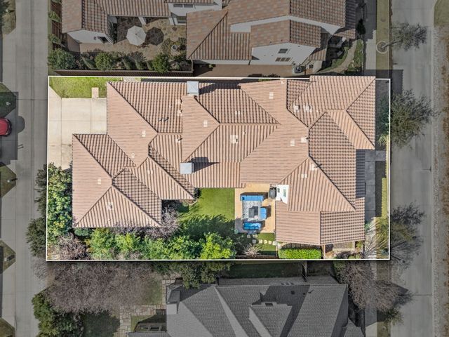 2304 Cardinal Boulevard, Carrollton, TX 75010