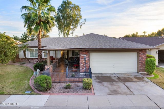 625 LEISURE WORLD --, Mesa, AZ 85206