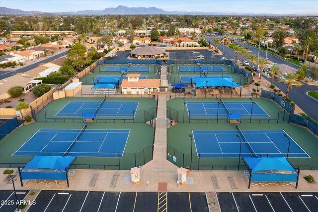 625 LEISURE WORLD --, Mesa, AZ 85206