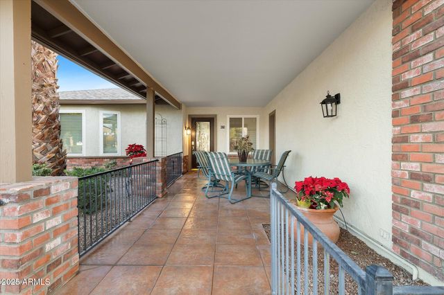 625 LEISURE WORLD --, Mesa, AZ 85206