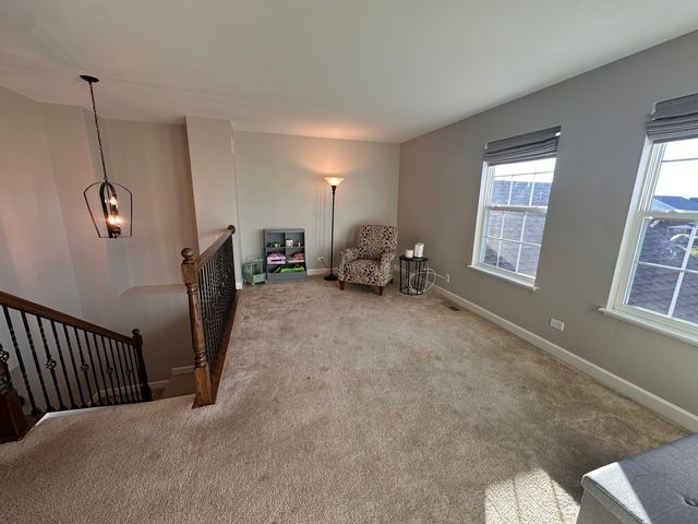 2732 Woodworth Avenue, Woodstock, IL 60098