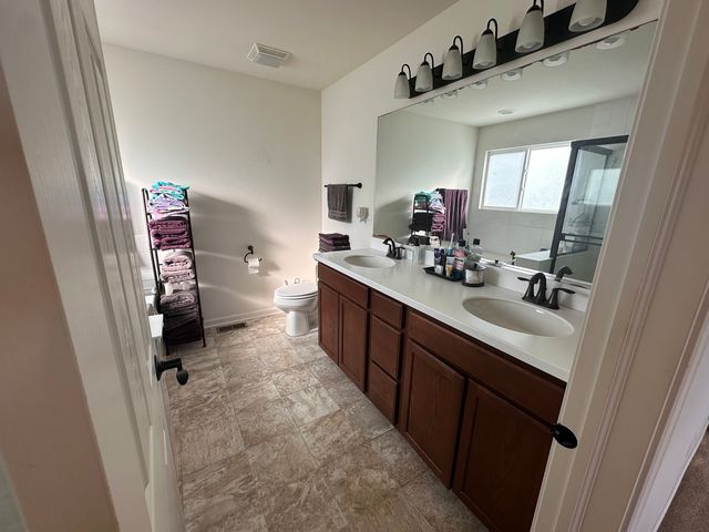 2732 Woodworth Avenue, Woodstock, IL 60098