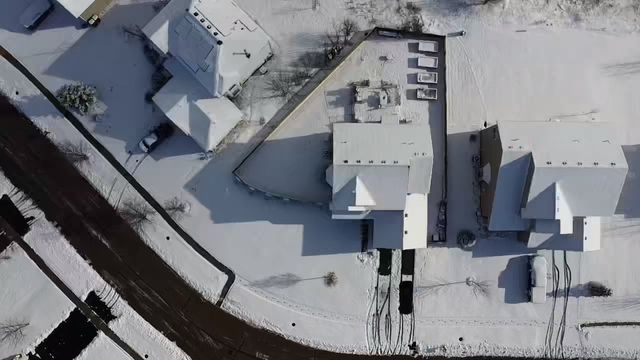 2732 Woodworth Avenue, Woodstock, IL 60098