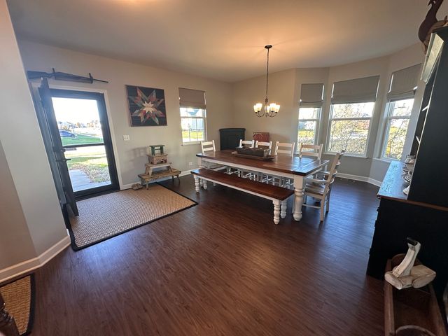 2732 Woodworth Avenue, Woodstock, IL 60098